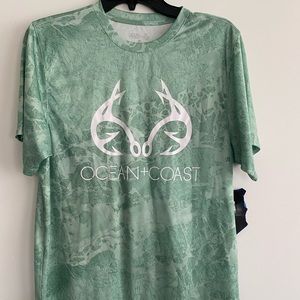 Ocean+Coast Realtree Fishing Mens Medium Shirt